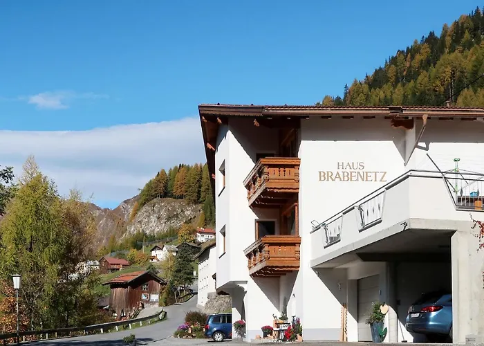 Piz Munschuns By Interhome Apartman