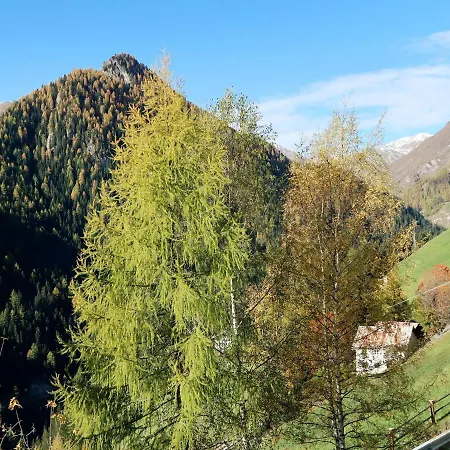 Appartamento Piz Munschuns By Interhome